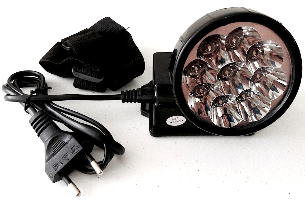 Lanterna de cabeça com LED Recarregável profissional