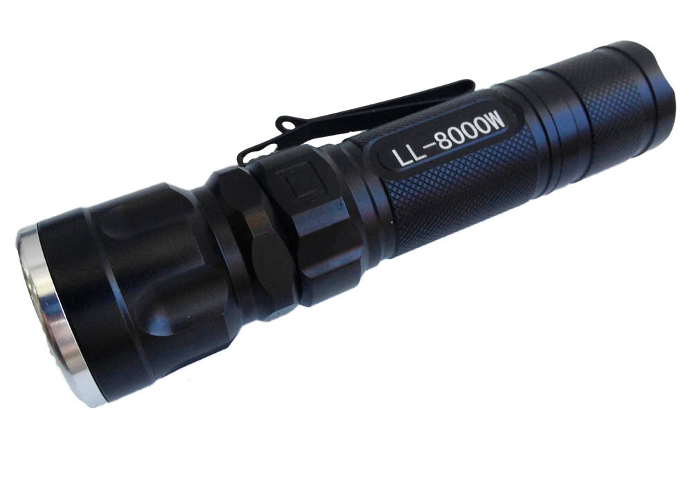 Lanterna LED com 4500.000 velas