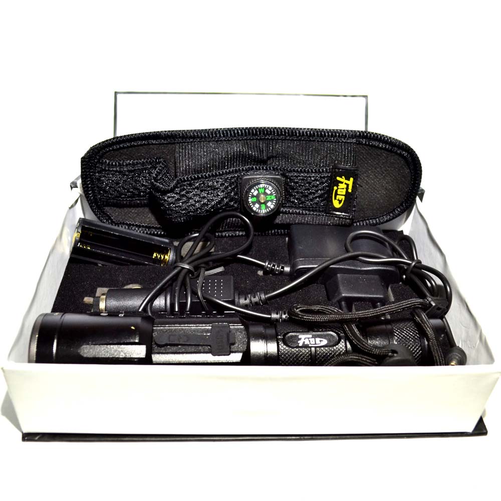 Lanterna LED de 35000W / 98000 Lumens