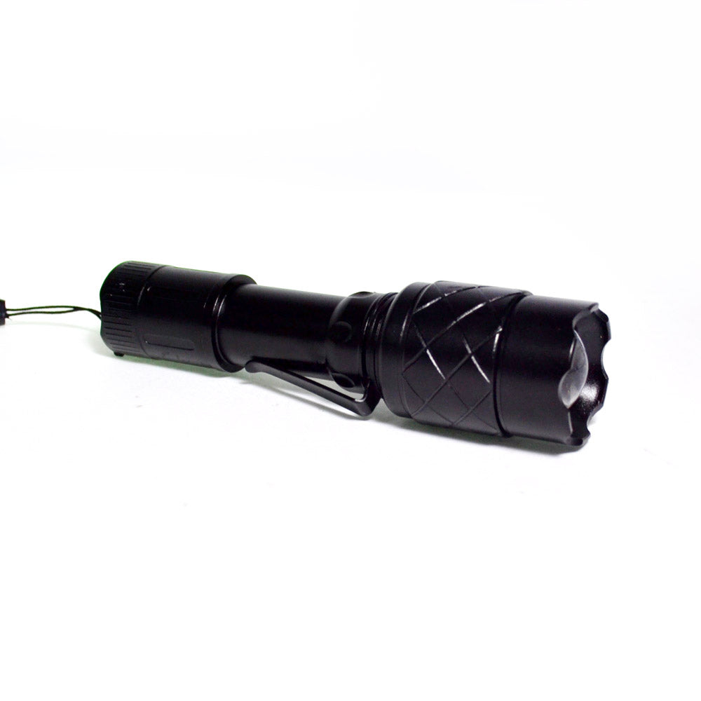 Lanterna LED Tática Recarregável 700w/2000L