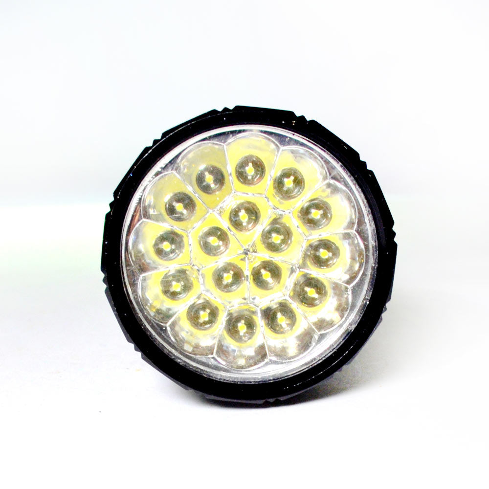 Lanterna Compacta 17 LEDs