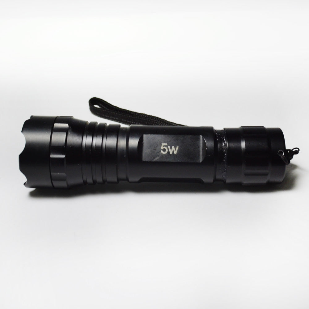 Lanterna LED Tática 5 Watts/ 30 Lumens
