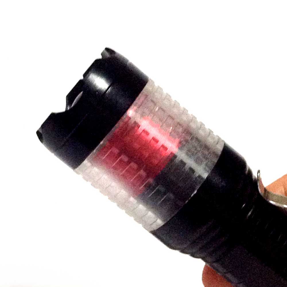 Lanterna Tática Ajuste foco 1x a 2000x IP55