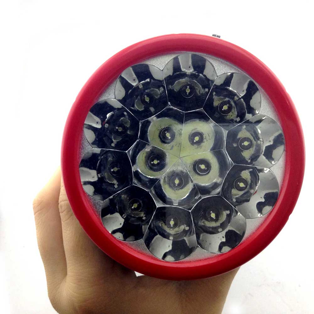 Lanterna Holofote recarregável com 15 LEDs