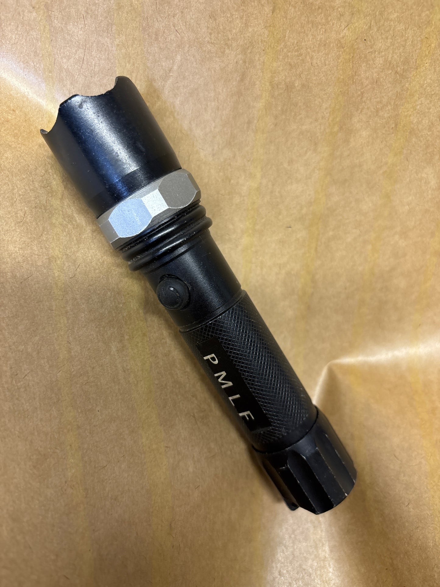 Lanterna LED Tática police 8500 lumens
