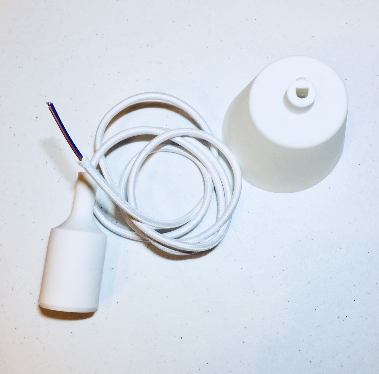 Luminária / Pendente de lâmpada cor branco