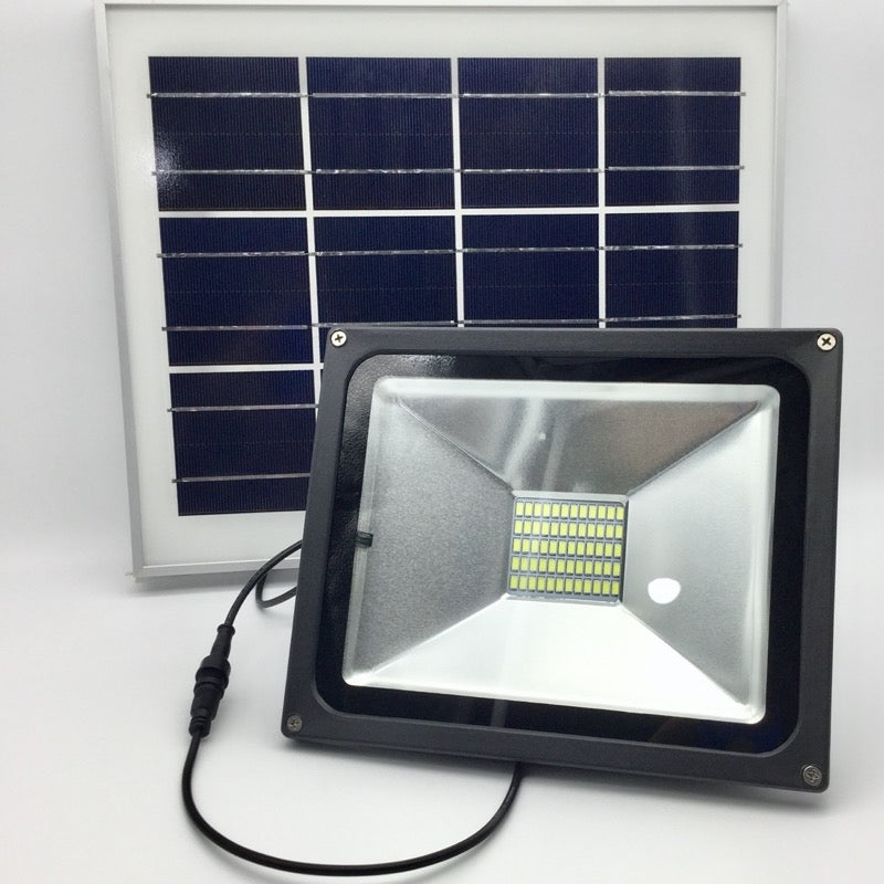 Luminária Solar / fotovoltaica com Alta Potência - 30 watts