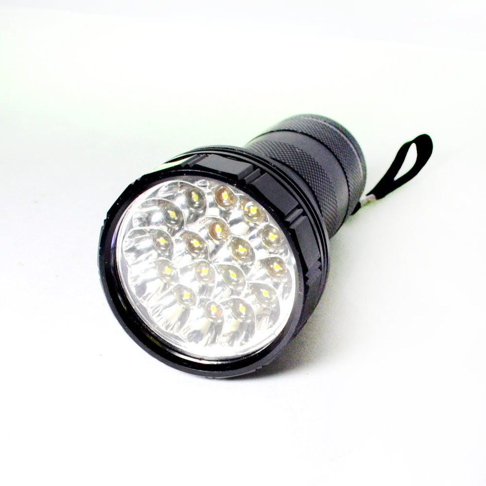 Lanterna Compacta 17 LEDs